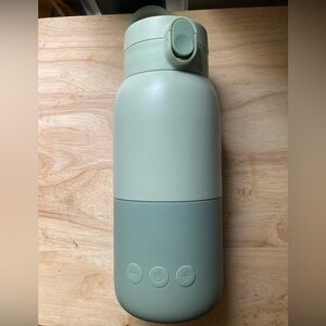 BOLOLO portable milk warmer, cordless, fast-charging, 10 oz capacity